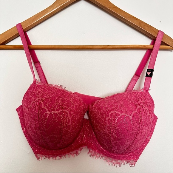 Victoria's Secret Other - NEW! ELEGANT PINK Lace Bra